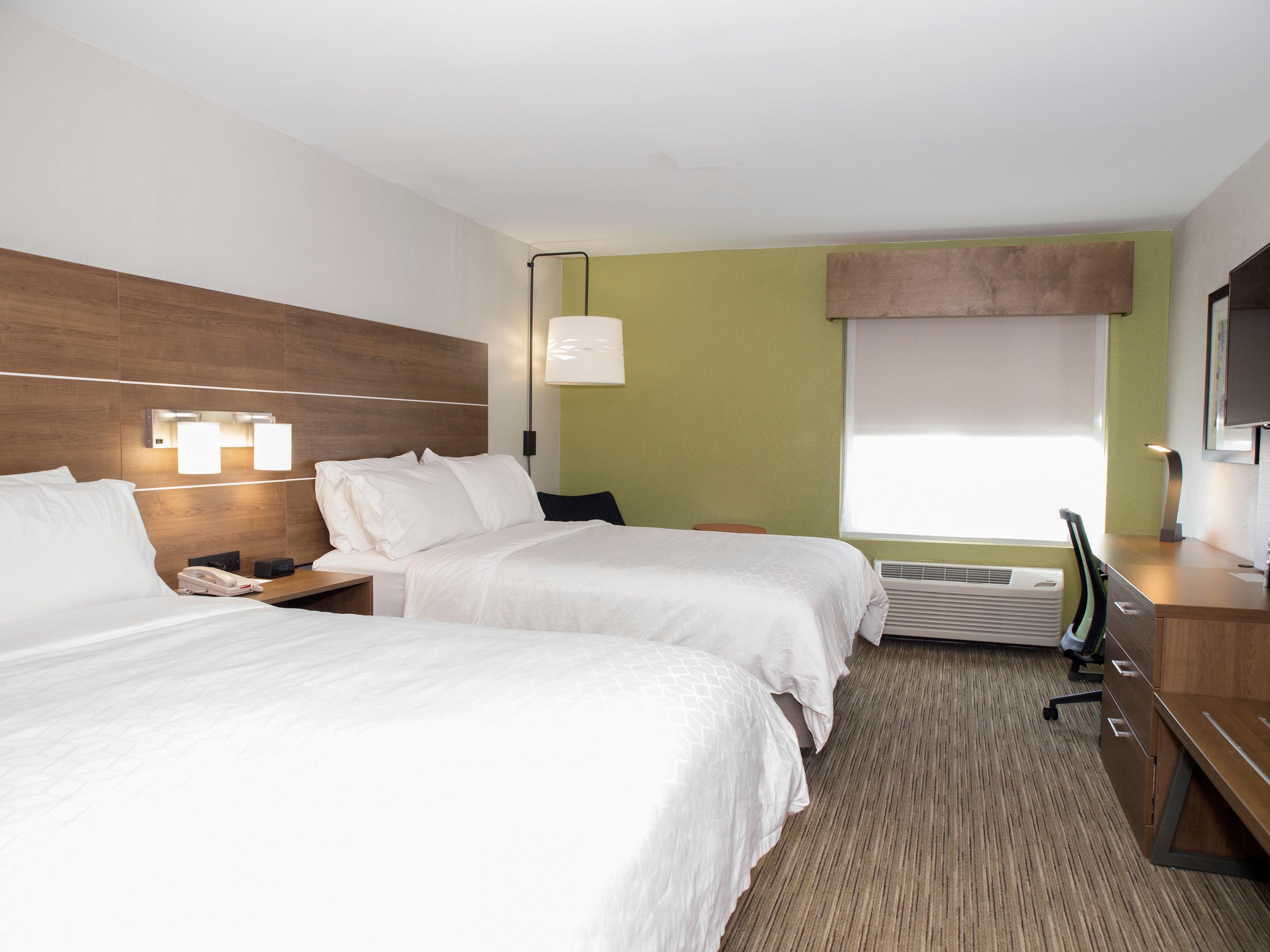 Holiday Inn Express Hotel & Suites Madison By Ihg Exterior foto